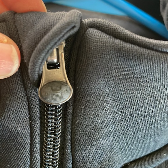 Under Armour zip up jacket. Great used condition. Men’s Large. - Picture 6 of 6